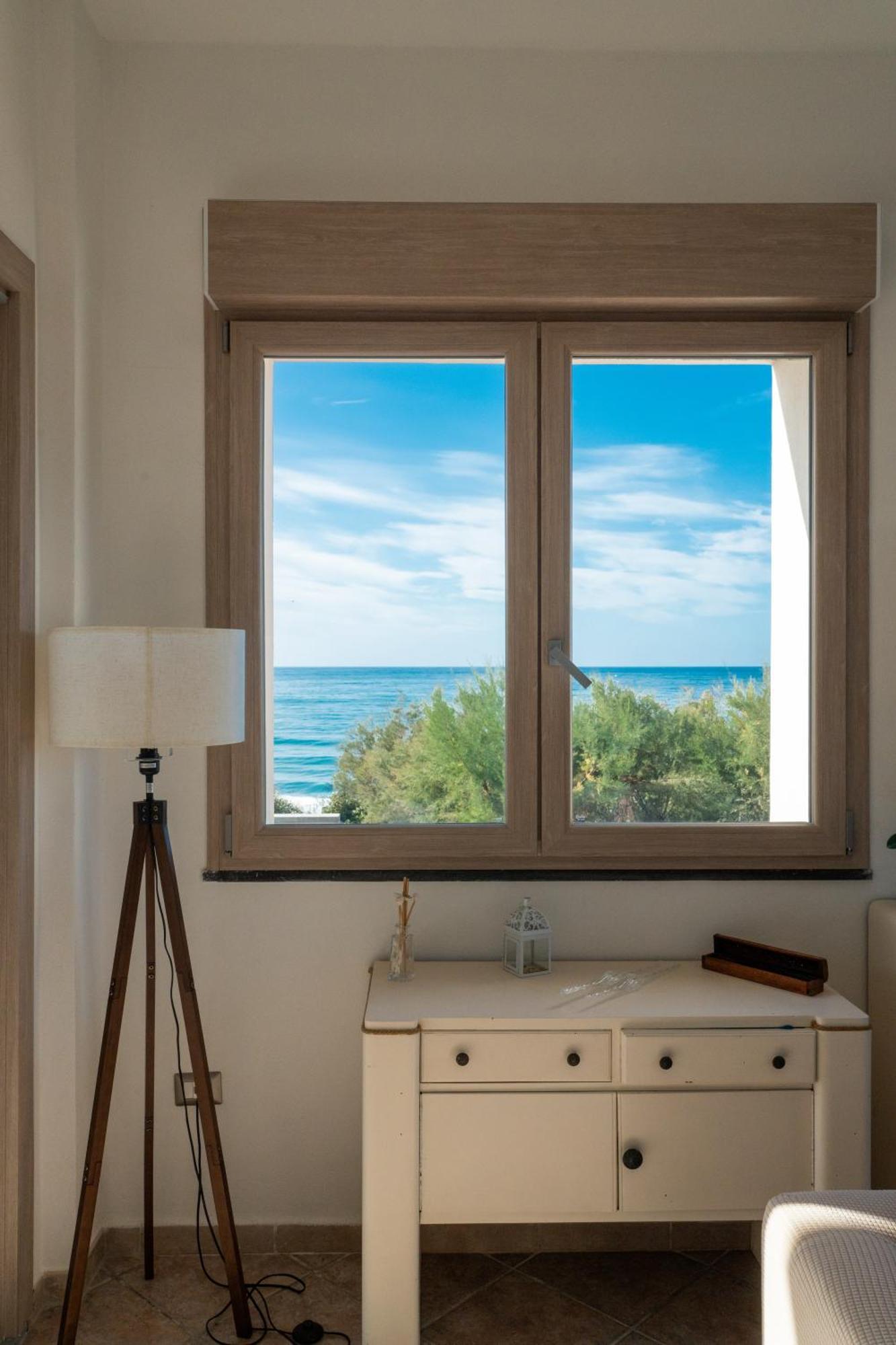 Villa Amea Torre dei Corsari Esterno foto